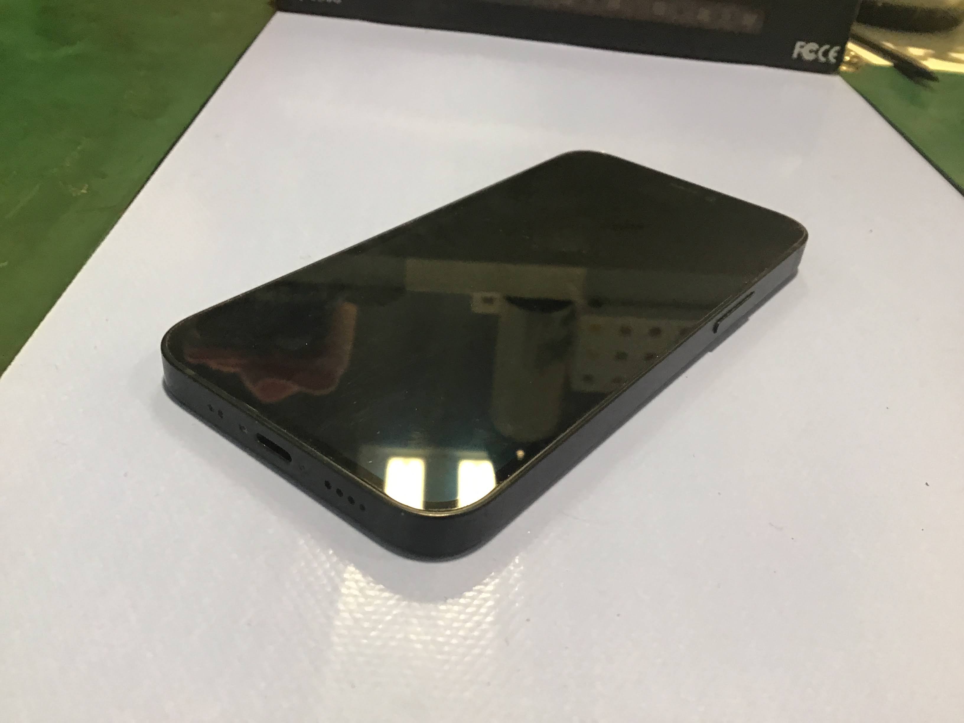 【iPhone12mini】バッテリー交換をさせていただきました｜スマホ修理工房 秋津店
